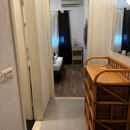 Leona Apartment โตรกีร์ ภายนอก รูปภาพ